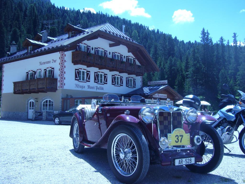 Rifugio Monti Pallidi Canazei Exterior photo